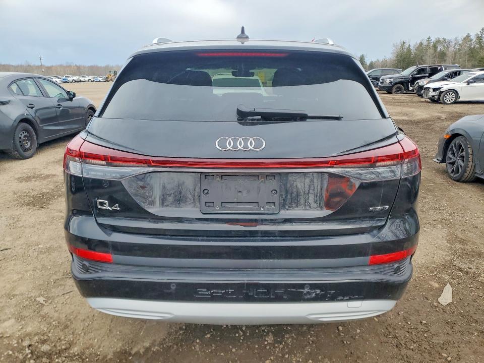 45865656 :رقم المزاد ، WA1G2AFZ2RP009270 vin ، 2024 Audi Q4 E-tron مزاد بيع