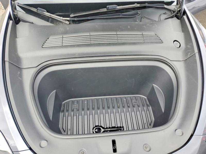 51178386 :رقم المزاد ، 7SAYGAEE7NF548565 vin ، 2022 Tesla Model Y مزاد بيع