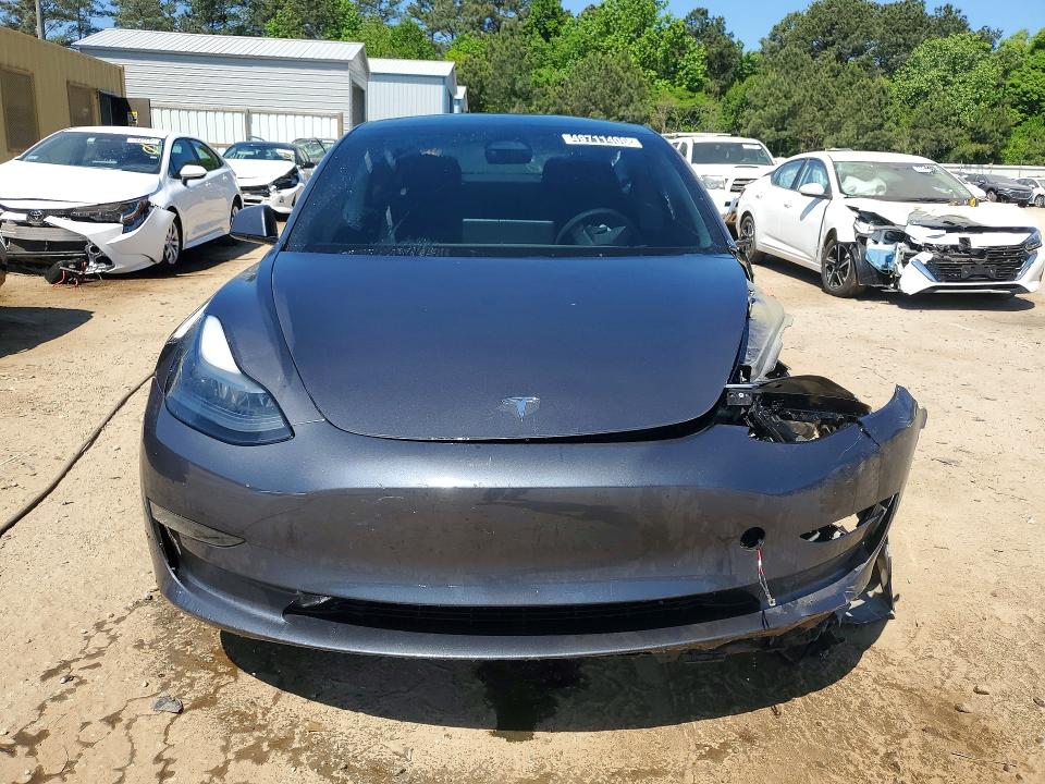 49711406 :رقم المزاد ، 5YJ3E1EC3PF709489 vin ، 2023 Tesla Model 3 مزاد بيع