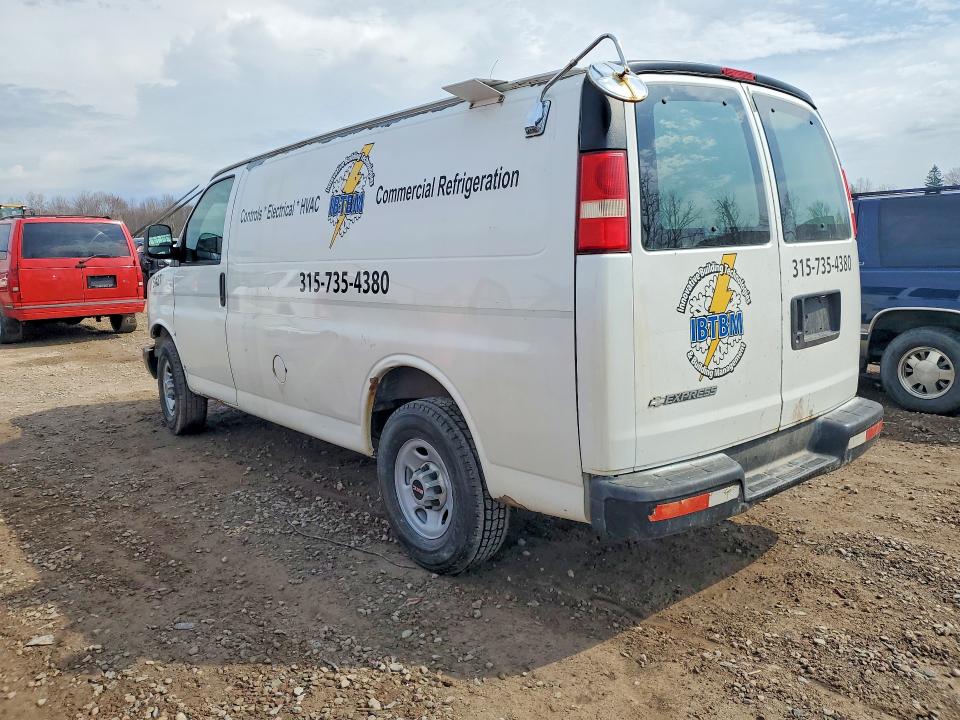 49259646 :رقم المزاد ، 1GTHG35C191167445 vin ، 2009 Gmc Savana مزاد بيع