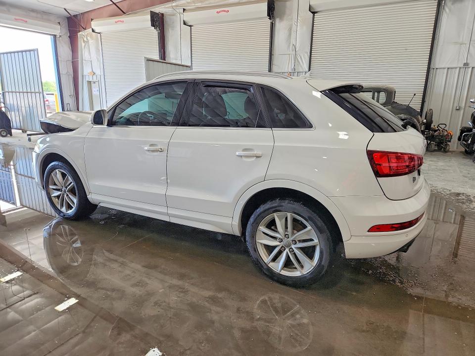 50513426 :رقم المزاد ، WA1BFCFS6GR015054 vin ، 2016 Audi Q3 مزاد بيع