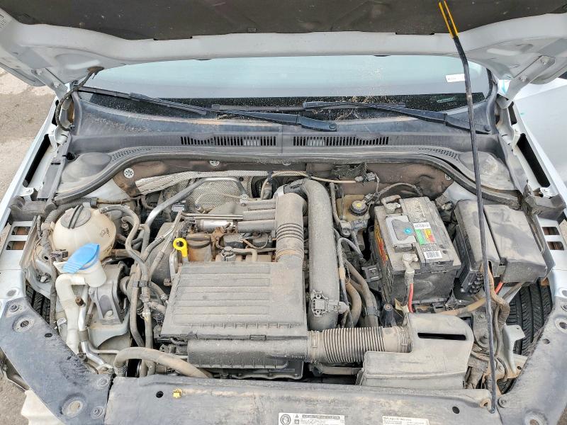 51042546 :رقم المزاد ، 3VW2B7AJ8HM307487 vin ، 2017 Volkswagen Jetta مزاد بيع