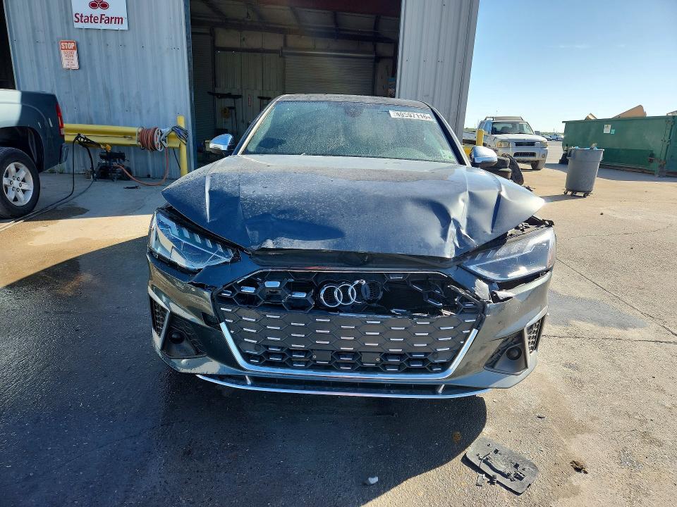 49597116 :رقم المزاد ، WAUB4AF47MA042031 vin ، 2021 Audi S4 مزاد بيع