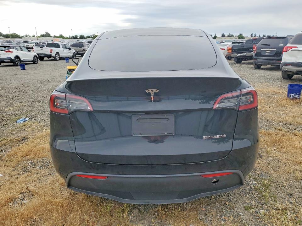 50679506 :رقم المزاد ، 7SAYGDEF7PF712412 vin ، 2023 Tesla Model Y مزاد بيع