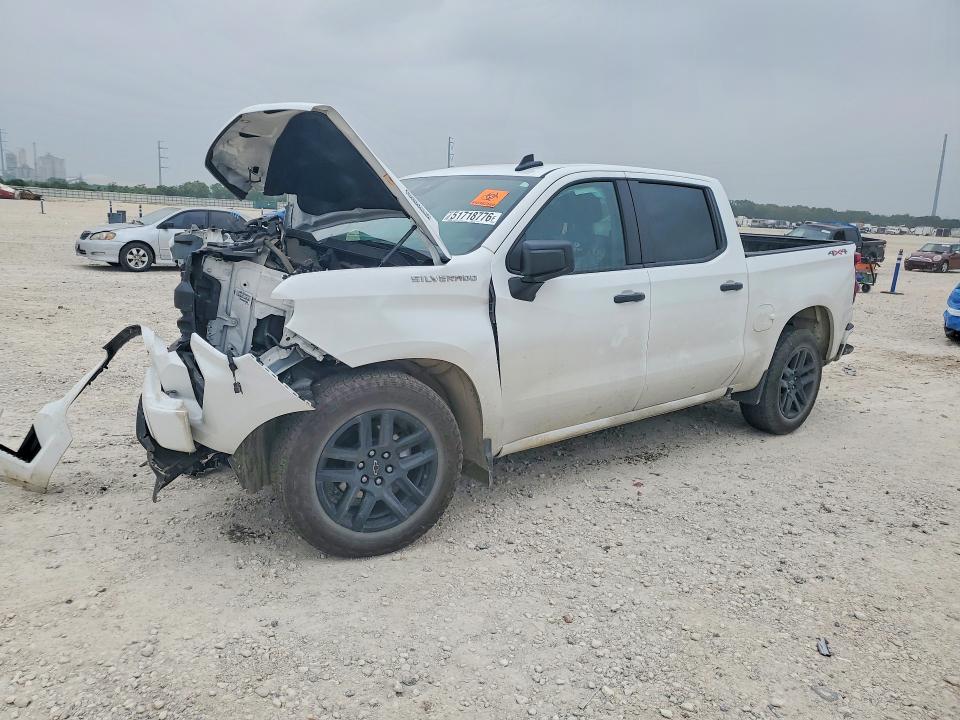 51718776 :رقم المزاد ، 1GCPKBEK5SZ138579 vin ، 2025 Chevrolet Silverado مزاد بيع