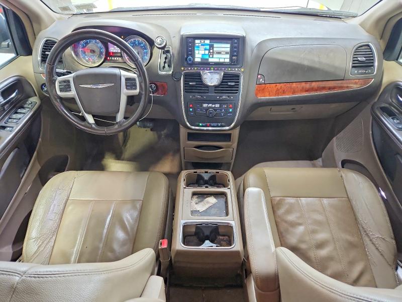 Auction sale of the 2016 Chrysler Town & Country, vin: 2C4RC1BG5GR212696, lot number: 51284646