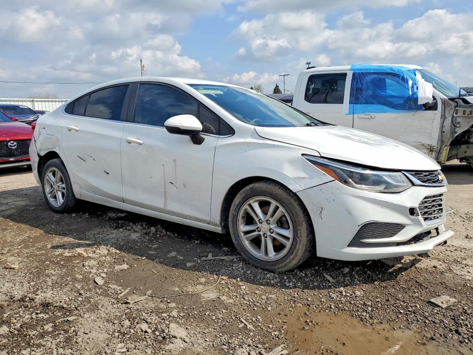 Продажа на аукционе авто 2017 Chevrolet Cruze, vin: 1G1BE5SM8H7236222, номер лота: 50270386