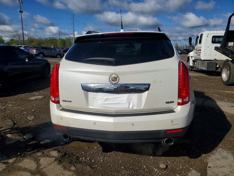 51313916 :رقم المزاد ، 3GYFNCE34DS538497 vin ، 2013 Cadillac Srx مزاد بيع