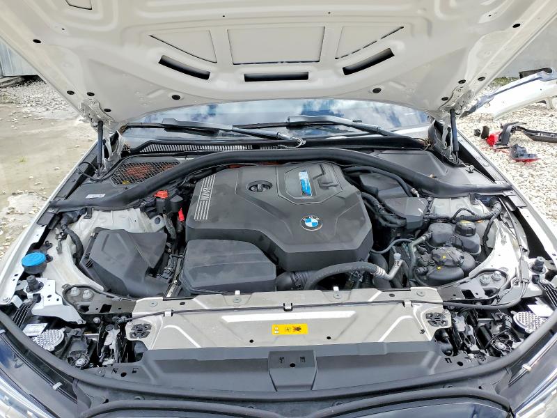 48259466 :رقم المزاد ، 3MW5P7J00M8B89427 vin ، 2021 Bmw 330e مزاد بيع