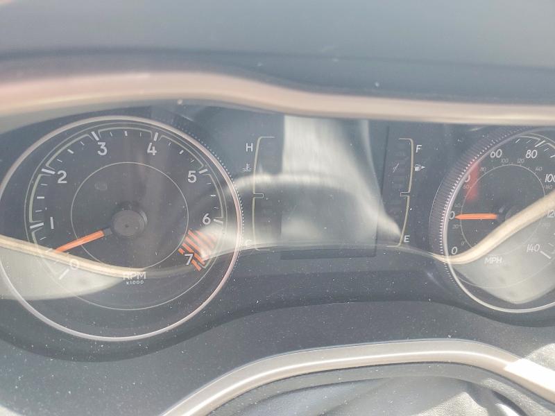 51053116 :رقم المزاد ، 1C4PJLAB5FW620460 vin ، 2015 Jeep Cherokee مزاد بيع