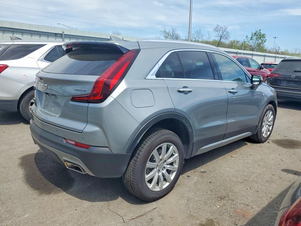 48319596 :رقم المزاد ، 1GYFZDR40PF176643 vin ، 2023 Cadillac Xt4 مزاد بيع