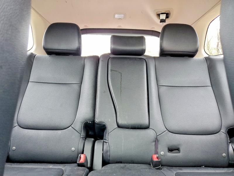 2015 Mitsubishi Outlander მანქანა იყიდება აუქციონზე, vin: JA4JZ4AX0FZ602196, აუქციონის ნომერი: 50561766