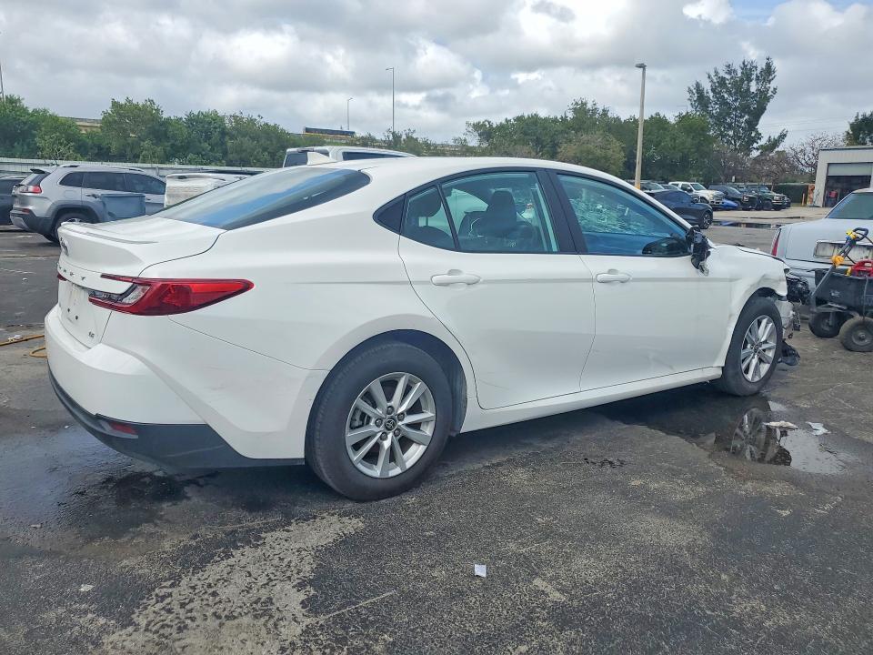 2025 Toyota Camry მანქანა იყიდება აუქციონზე, vin: 4T1DAACK4SU145678, აუქციონის ნომერი: 48663816