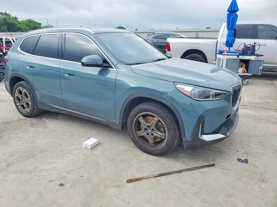 51269716 :رقم المزاد ، WBX73EF08P5W03983 vin ، 2023 Bmw X1 مزاد بيع