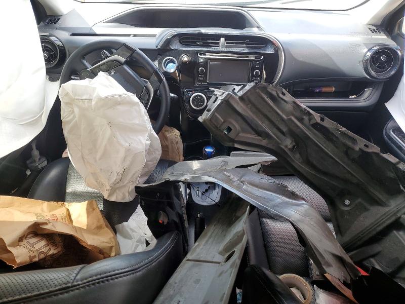 Продажа на аукционе авто 2018 Toyota Prius C, vin: JTDKDTB39J1606558, номер лота: 49394306
