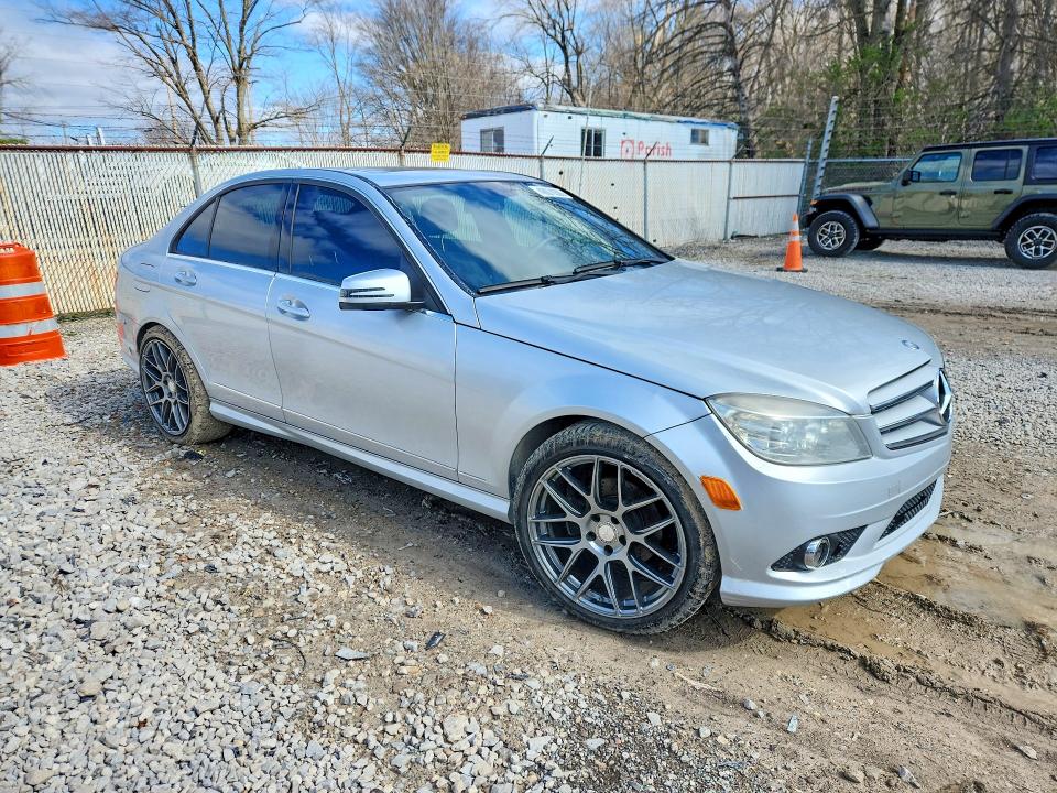 Продажа на аукционе авто 2010 Mercedes-benz C, vin: WDDGF8BB9AR086597, номер лота: 49070306