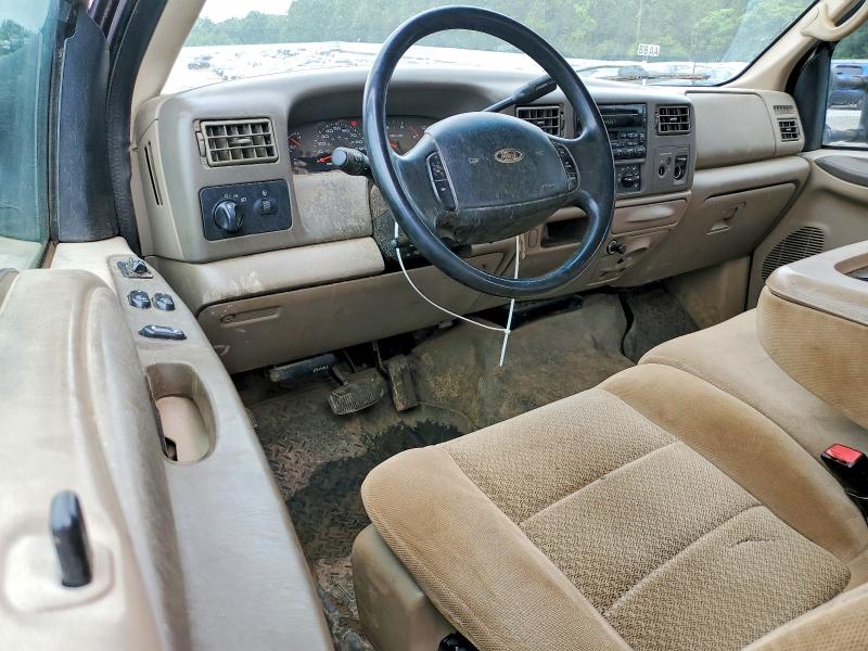 51070076 :رقم المزاد ، 1FDWX37F12EB00613 vin ، 2002 Ford F350 مزاد بيع
