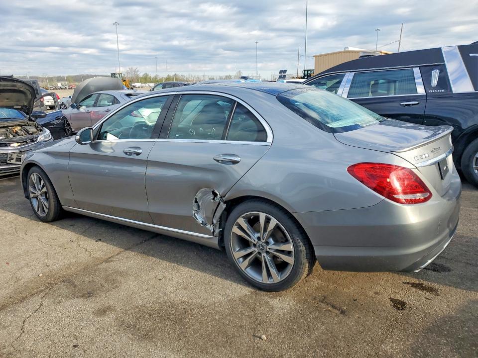 Aukcja sprzedaży 2015 Mercedes-benz C, vin: 55SWF4KB1FU018658, numer aukcji: 48337496