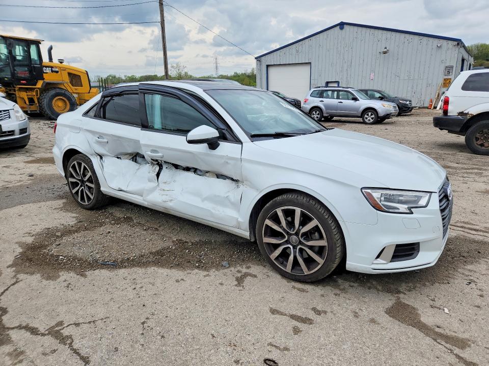 Продаж на аукціоні авто 2017 Audi A3, vin: WAUAUGFF7H1078033, номер лоту: 50771236