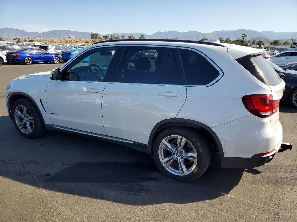 51462616 :رقم المزاد ، 5UXKR2C59F0H35359 vin ، 2015 Bmw X5 مزاد بيع