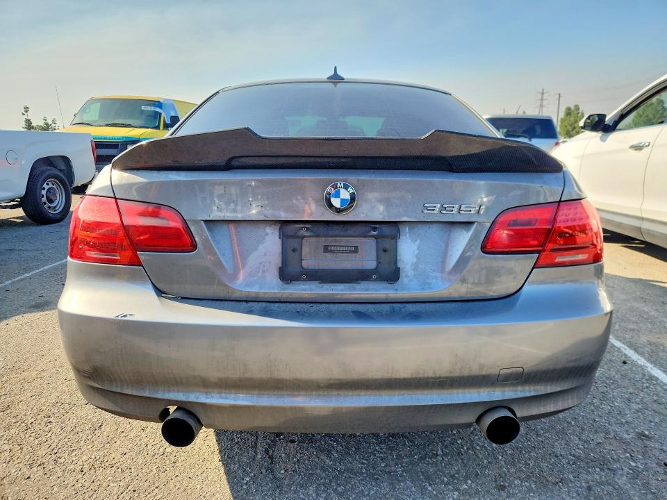 2013 Bmw 335 მანქანა იყიდება აუქციონზე, vin: WBAKG7C55DJ437638, აუქციონის ნომერი: 46762016