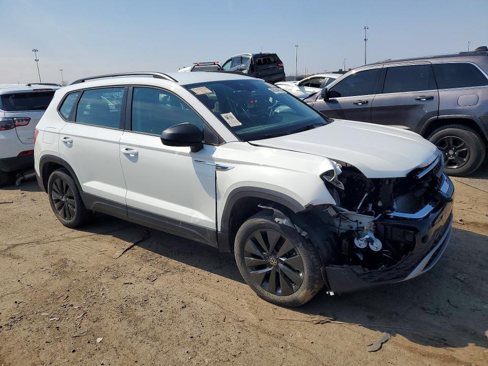 Продаж на аукціоні авто 2024 Volkswagen Taos, vin: 3VV5X7B20RM104010, номер лоту: 48934876