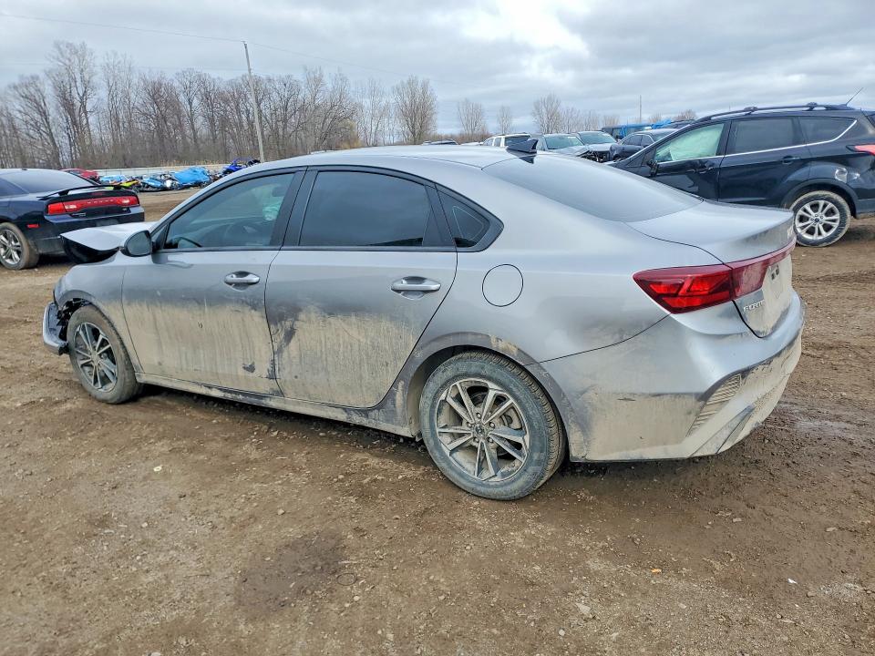 Продажа на аукционе авто 2023 Kia Forte, vin: 3KPF24AD1PE561354, номер лота: 48270226