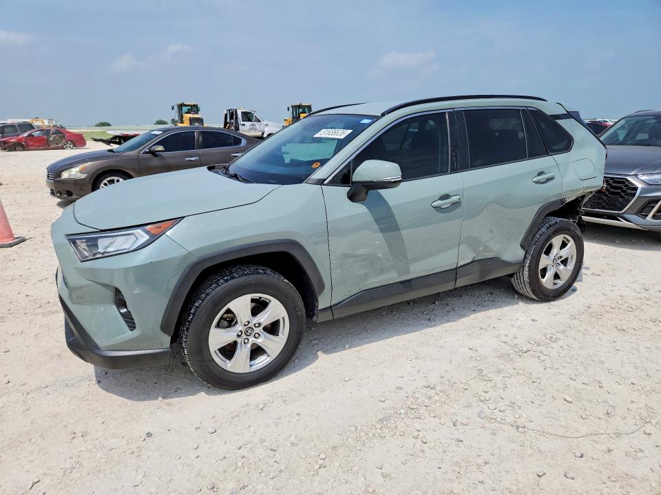 Auction sale of the 2021 Toyota Rav4, vin: 2T3W1RFV1MW111964, lot number: 51638636