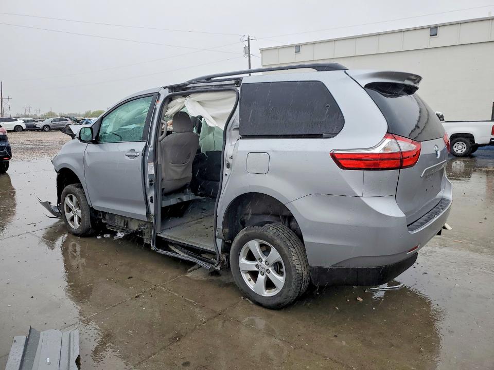 Auction sale of the 2015 Toyota Sienna, vin: 5TDKK3DC4FS579296, lot number: 51454046