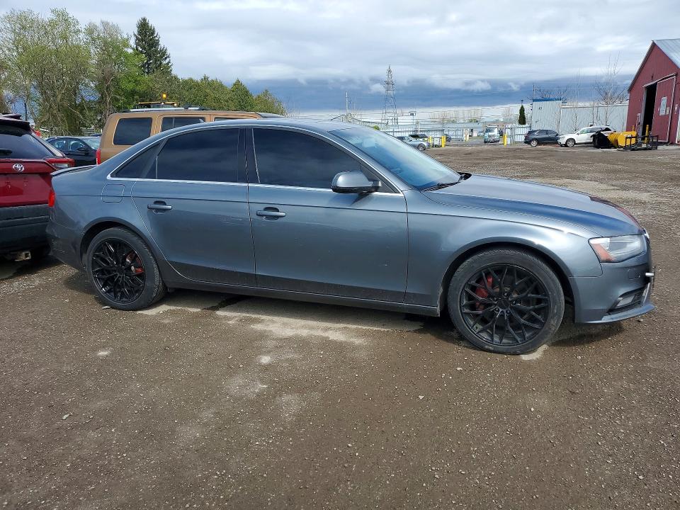 51033776 :رقم المزاد ، WAUBFCFL4EN028174 vin ، 2014 Audi A4 مزاد بيع