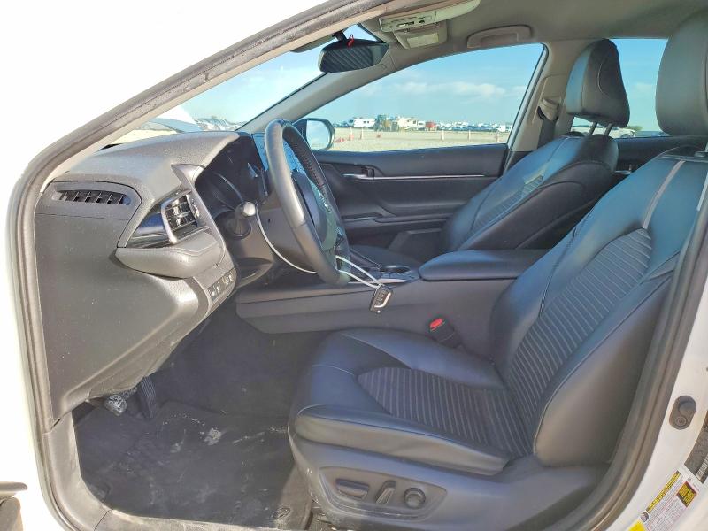 48794026 :رقم المزاد ، 4T1G11AK7NU030853 vin ، 2022 Toyota Camry مزاد بيع