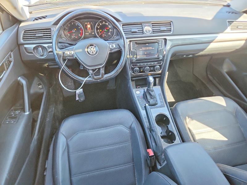 2017 Volkswagen Passat მანქანა იყიდება აუქციონზე, vin: 1VWGT7A37HC054409, აუქციონის ნომერი: 49560246