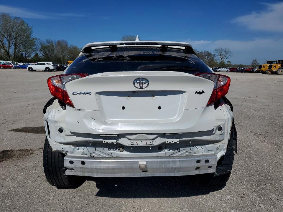 2018 Toyota C-hr მანქანა იყიდება აუქციონზე, vin: NMTKHMBX7JR050880, აუქციონის ნომერი: 48517306
