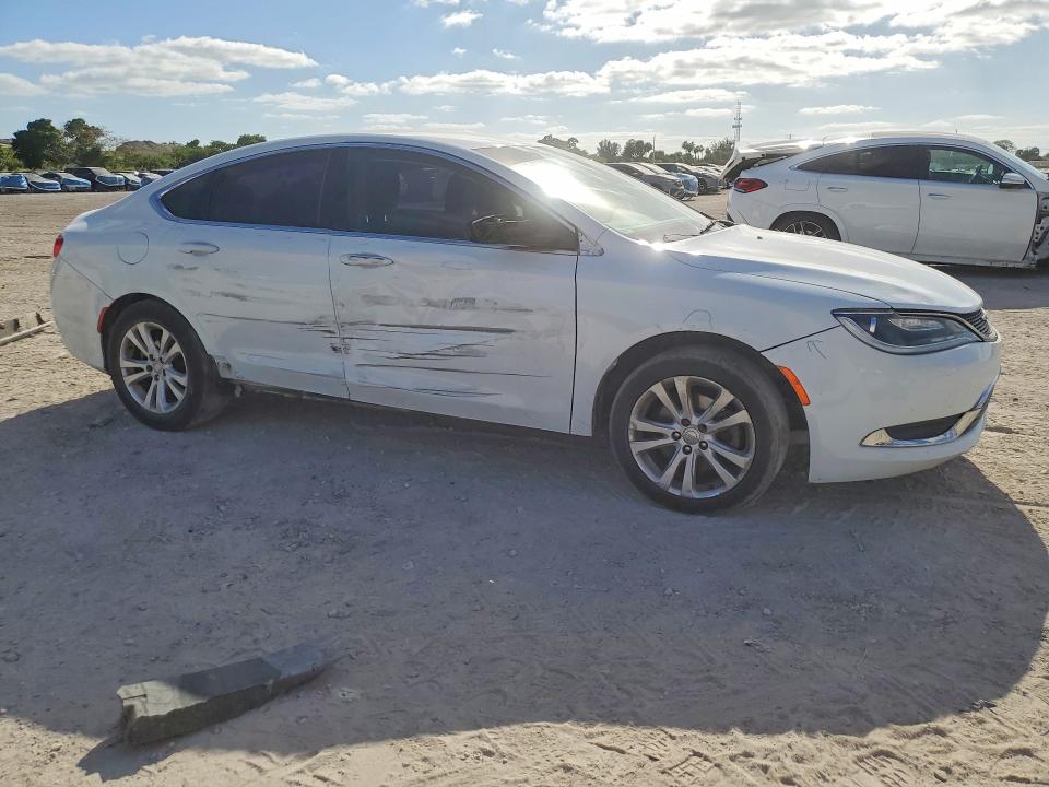 Продажа на аукционе авто 2015 Chrysler 200, vin: 1C3CCCAB6FN636024, номер лота: 49332576