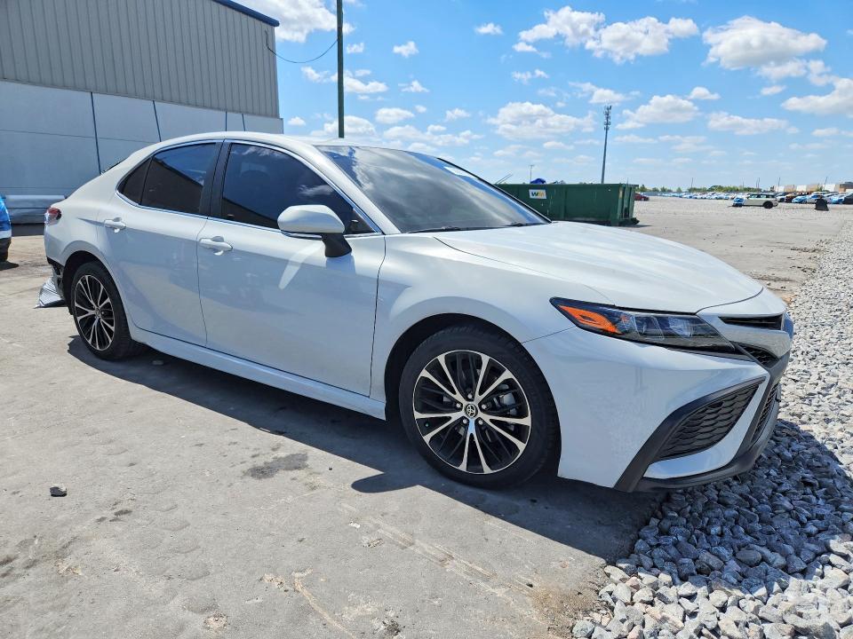 Продажа на аукционе авто 2023 Toyota Camry, vin: 4T1G11AK5PU140965, номер лота: 50367256