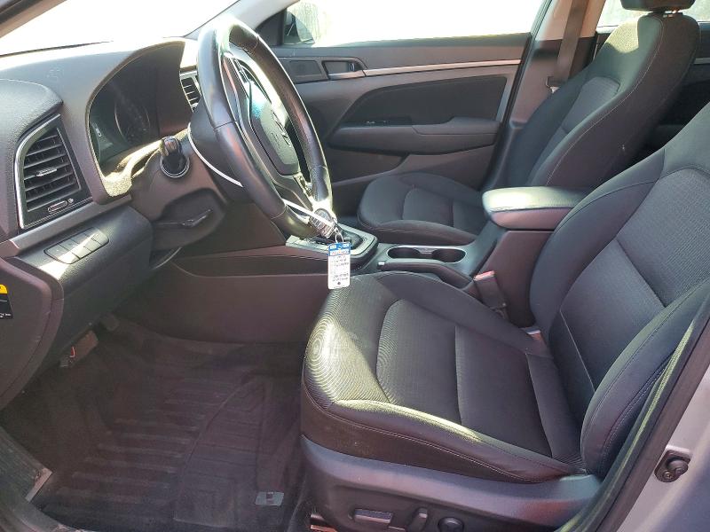 49567826 :رقم المزاد ، 5NPD84LF2HH172174 vin ، 2017 Hyundai Elantra مزاد بيع