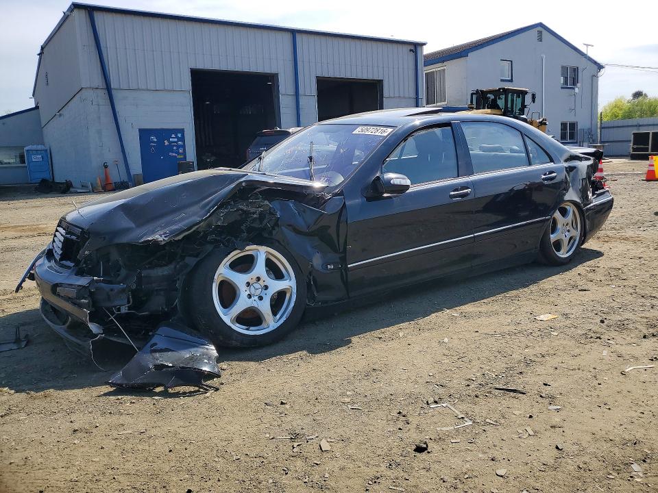 Продажа на аукционе авто 2004 Mercedes-benz S, vin: WDBNG70J94A405601, номер лота: 50972816