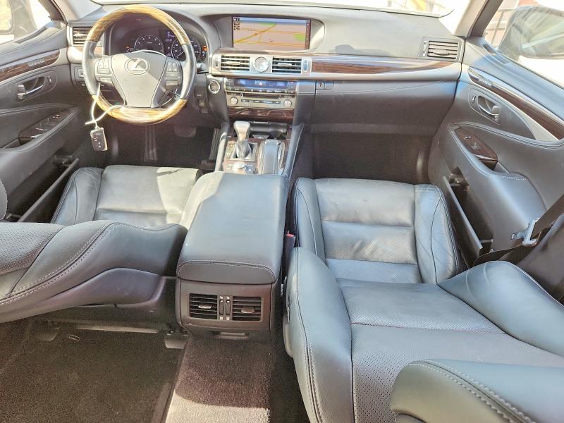 49821446 :رقم المزاد ، JTHBL5EF1H5144664 vin ، 2017 Lexus Ls مزاد بيع