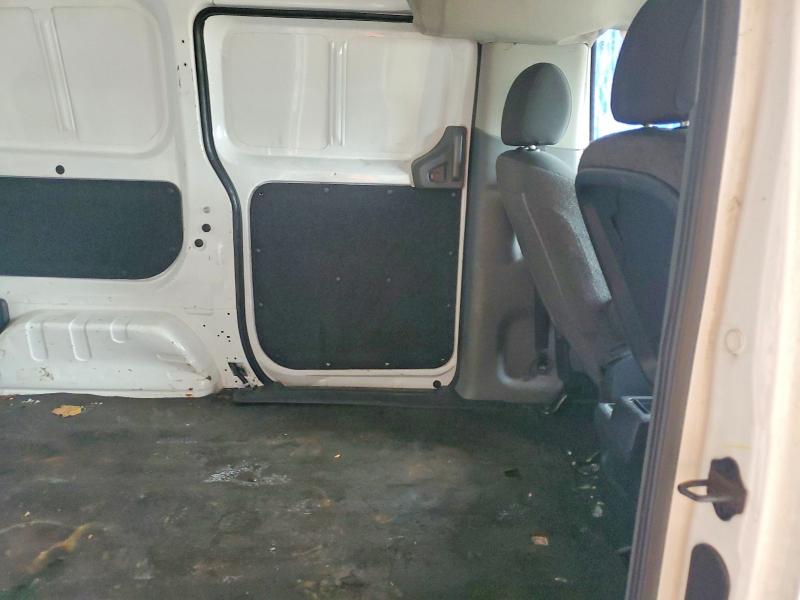 51646036 :رقم المزاد ، 3N6CM0KN4FK720104 vin ، 2015 Nissan Nv200 مزاد بيع