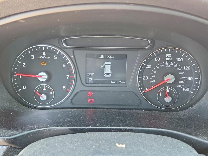 49797536 :رقم المزاد ، 5XYPG4A5XLG615620 vin ، 2020 Kia Sorento مزاد بيع