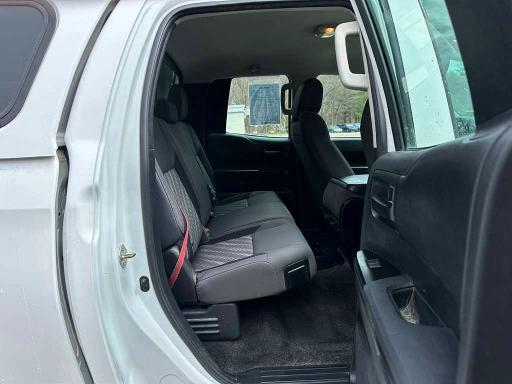 Продаж на аукціоні авто 2018 Toyota Tundra, vin: 5TFUY5F19JX762520, номер лоту: 79801235