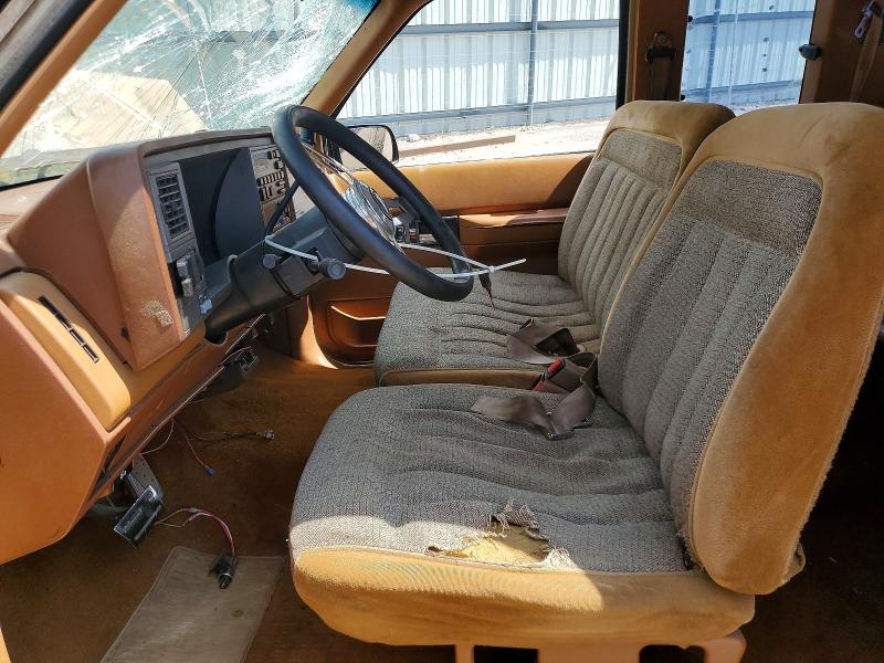 Продажа на аукционе авто 1989 Chevrolet Gmt-400, vin: 2GBHC39KXK1235758, номер лота: 51131056