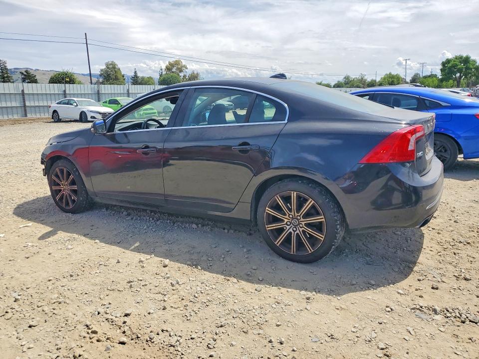 2018 Volvo S60 მანქანა იყიდება აუქციონზე, vin: LYV402TK2JB178376, აუქციონის ნომერი: 46952016