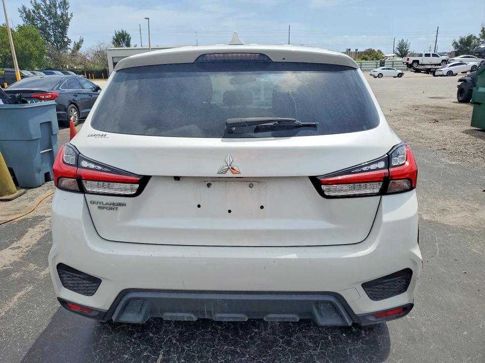 49640086 :رقم المزاد ، JA4APUAUXMU028325 vin ، 2021 Mitsubishi Outlander Sport مزاد بيع