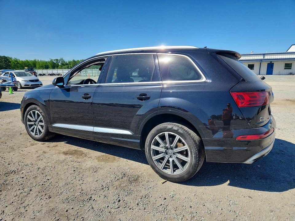 Продаж на аукціоні авто 2017 Audi Q7, vin: WA1LAAF73HD051978, номер лоту: 50498846