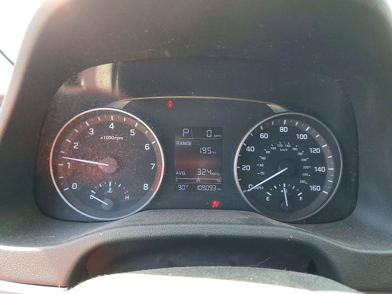 50331226 :رقم المزاد ، KMHD74LFXHU418215 vin ، 2017 Hyundai Elantra مزاد بيع