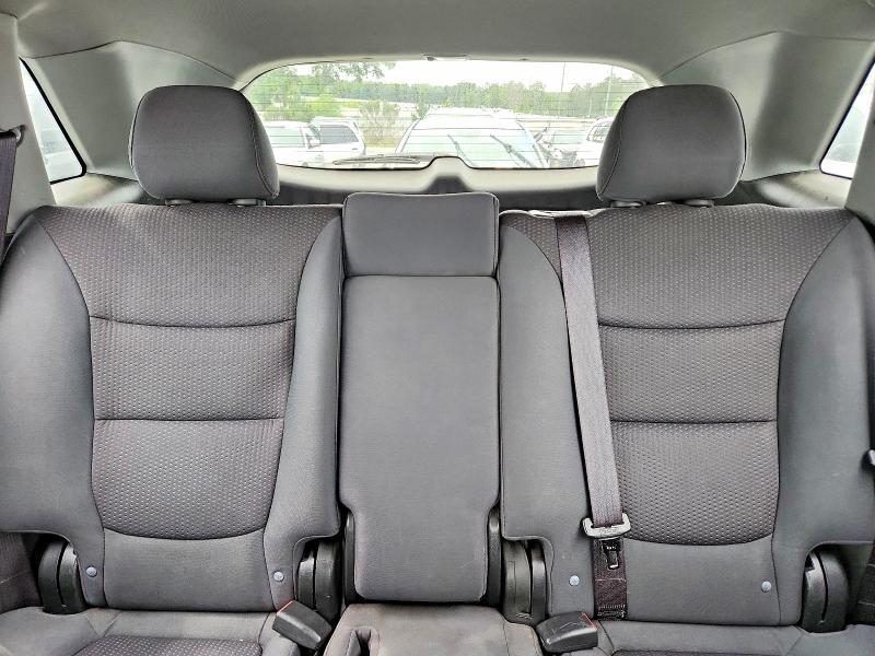 51861216 :رقم المزاد ، 5XYKT3A13BG050476 vin ، 2011 Kia Sorento مزاد بيع