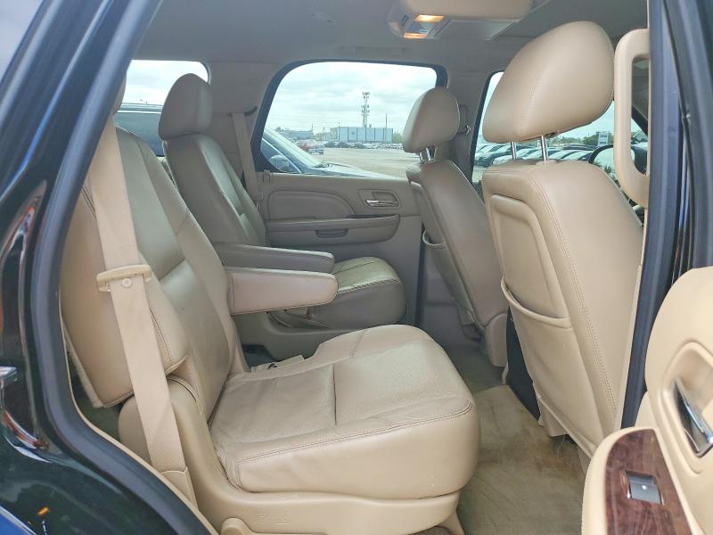 50105136 :رقم المزاد ، 1GYS4BEF5CR122952 vin ، 2012 Cadillac Escalade مزاد بيع