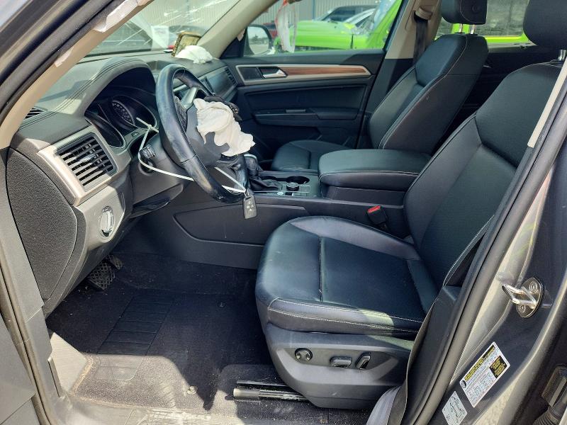 Продажа на аукционе авто 2021 Volkswagen Atlas, vin: 1V2KP2CA0MC529990, номер лота: 49479626