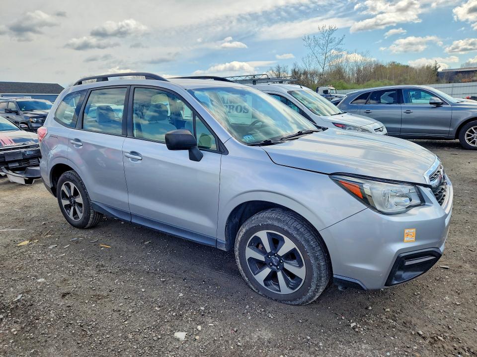 50160806 :رقم المزاد ، JF2SJABCXJH613976 vin ، 2018 Subaru Forester مزاد بيع